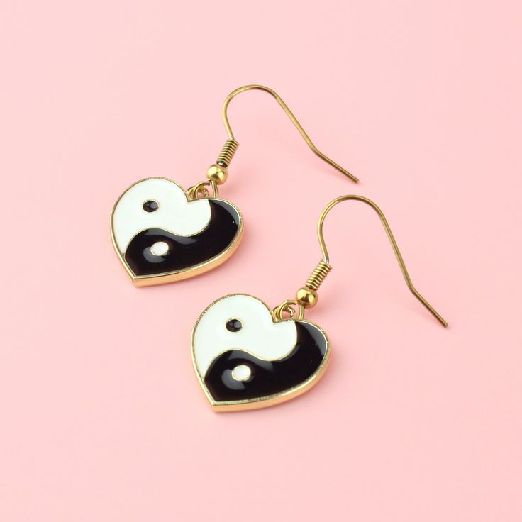 Yin Yang Heart Earrings Black