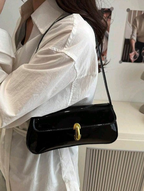 Aurora Baguette Bag Black