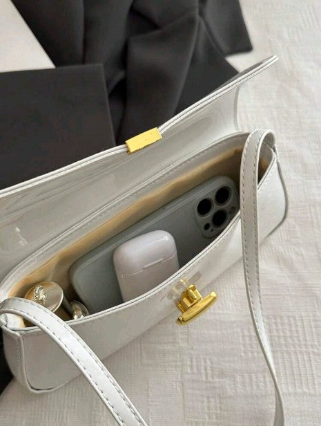 Aurora Baguette Bag White